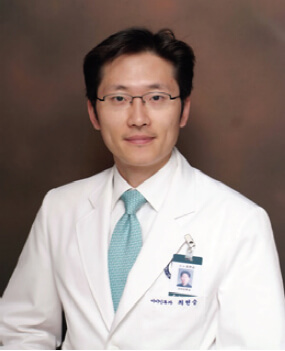 이비인후과 최현승교수 사진